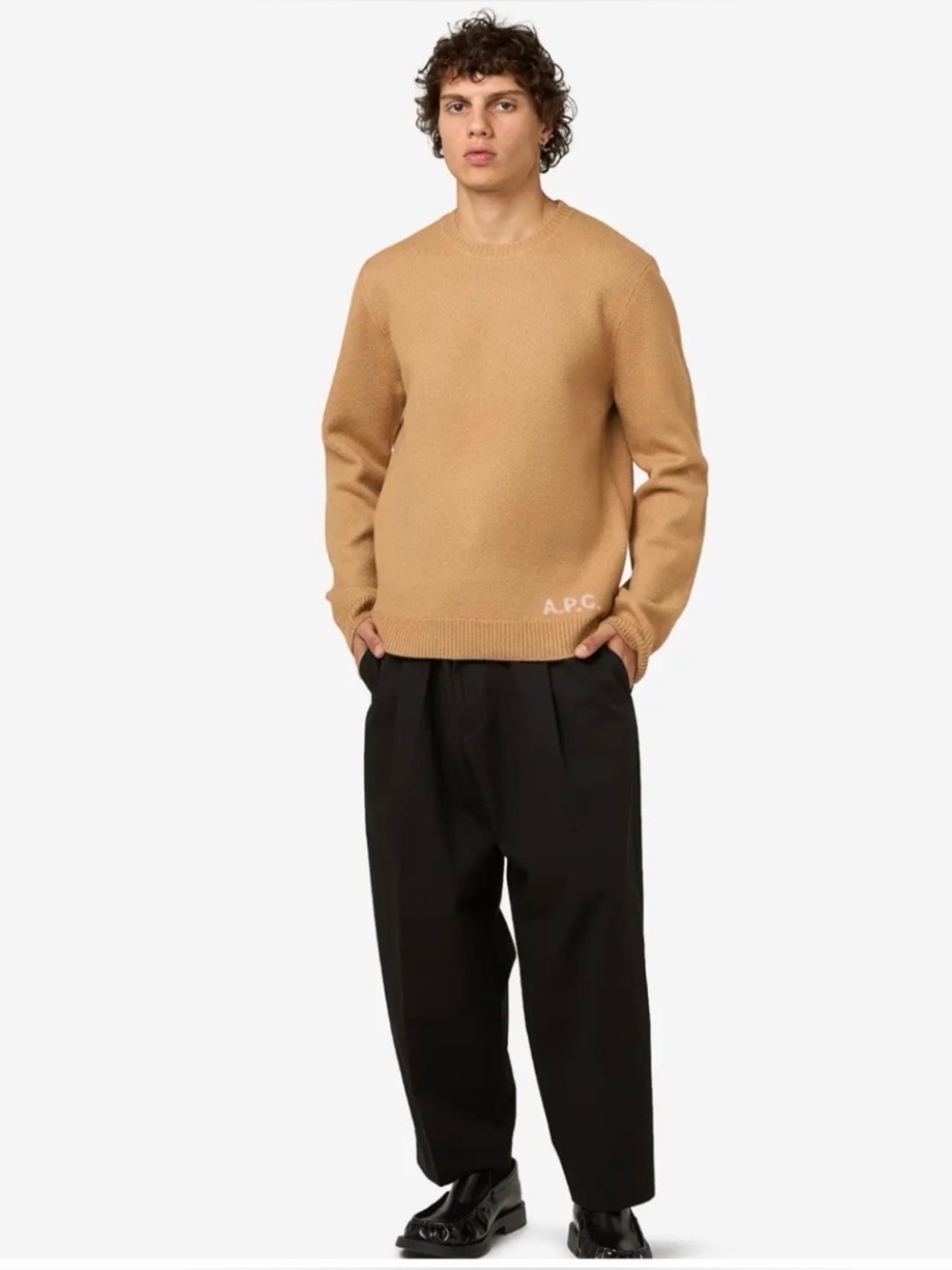 NWOT MAISON KITSUNE Men’s Cropped pleated black trousers. Size 44